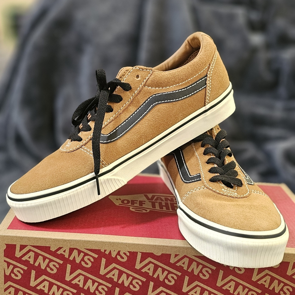 Vans Men’s Low-Top Suede Sneakers in Tan